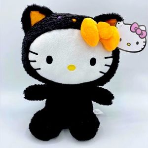Hello Kitty Halloween Cracker Barrel Exclusive! 10 inch silk soft plush!